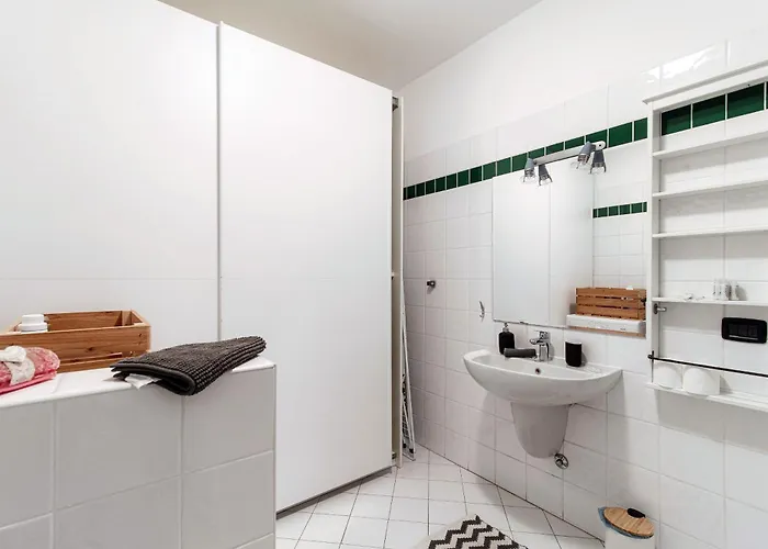 Annalisa - Downtown * קומו